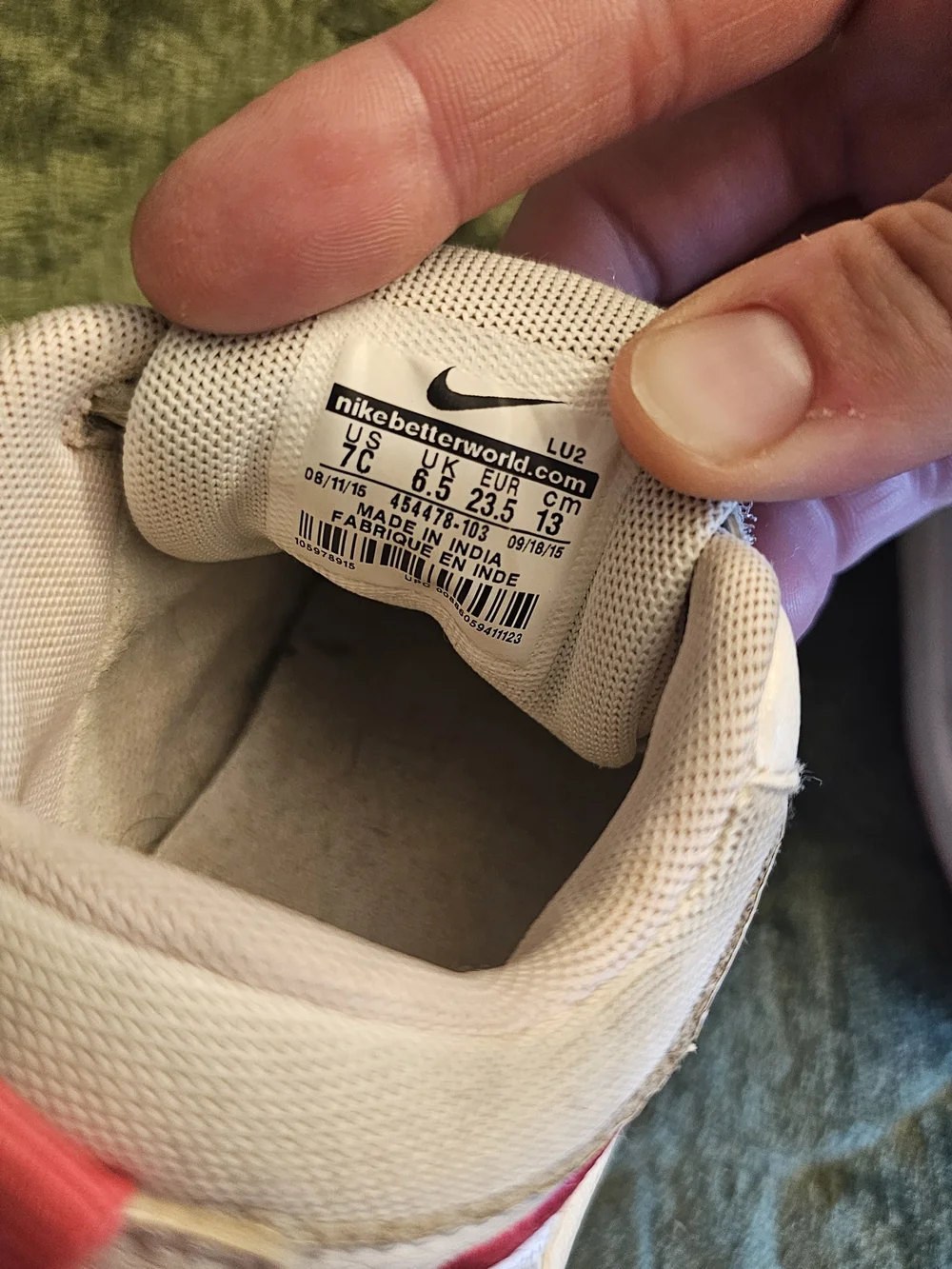 Nike Pico 4 Toddler Kid's White and Pink Velcro Sneakers Size 7C